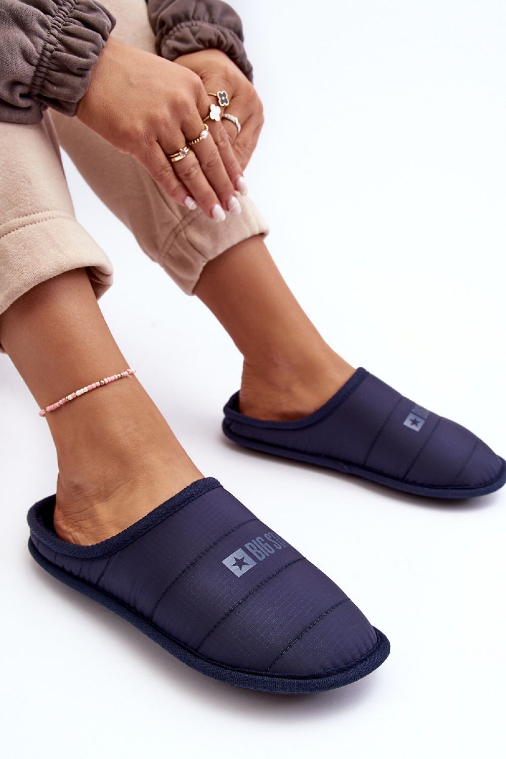 Slippers model 188677